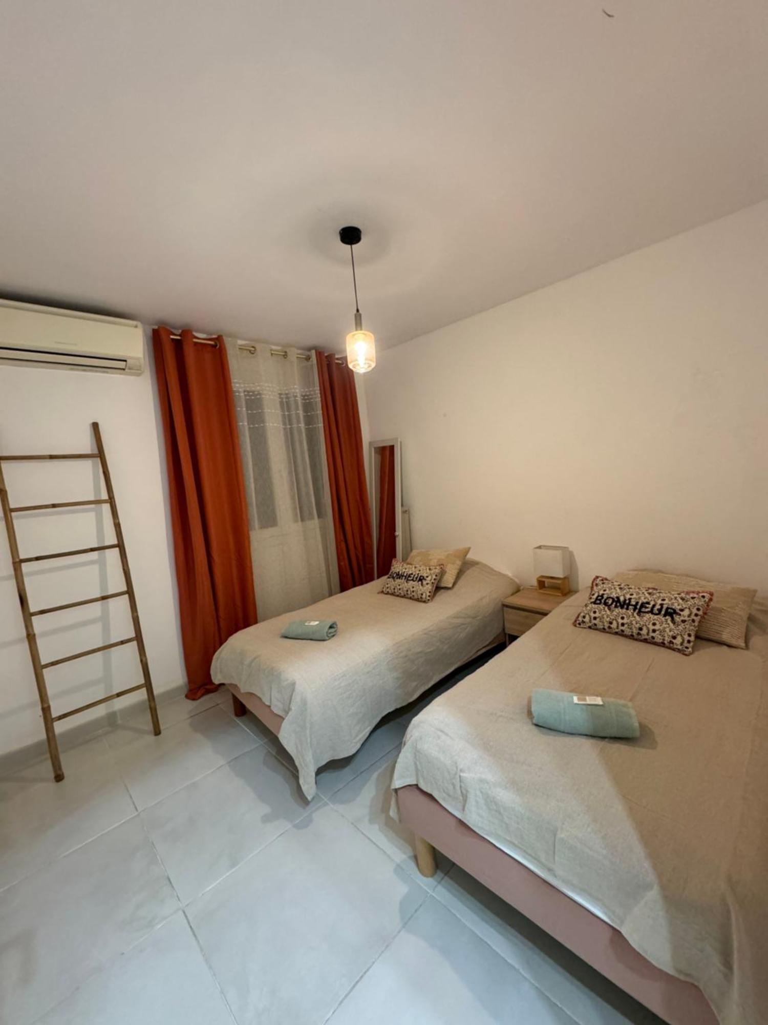 Maison 3chambres ,climatisee Сasa de vacaciones Nimes
